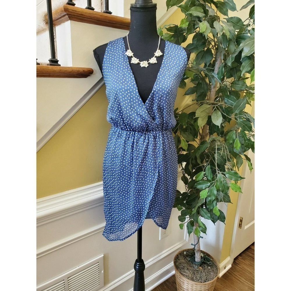 NWT Peppermint Wrap Dress S- Necklace Set Included